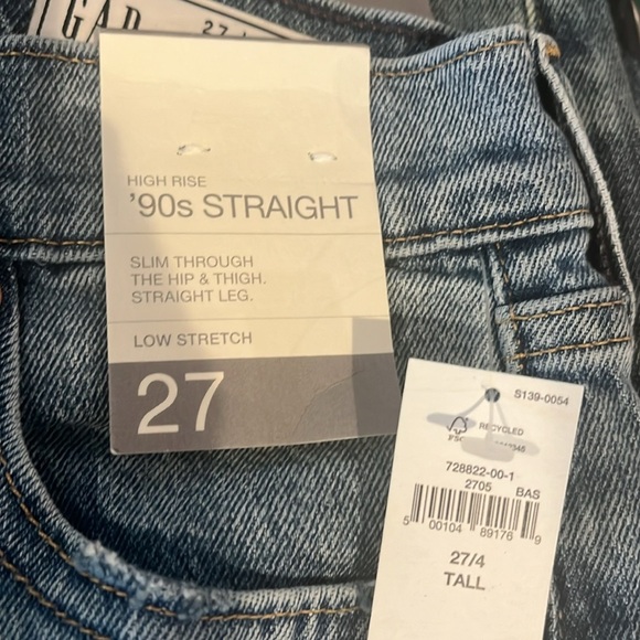 Gap Jeans - Picture 2 of 8